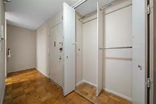 7000 Blvd E, Guttenberg, NJ 07093 - Photo 13