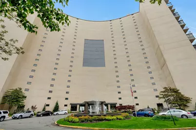 380 Mountain Rd #701, Union City, NJ 07087 - Photo 21