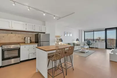 380 Mountain Rd #701, Union City, NJ 07087 - Photo 7