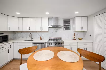 70 Bowers St #1, Jersey City, NJ 07307 - Photo 5