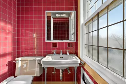 7 Roosevelt Terrace, Bayonne, NJ 07002 - Photo 29