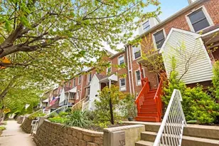 327 10th St, Jersey City, NJ 07302 - Photo 1