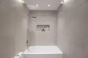 274 7th St, Jersey City, NJ 07302 - Photo 17