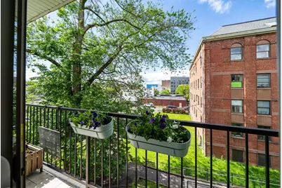 65 Storms Ave #2C, Jersey City, NJ 07306 - Photo 19