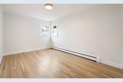 43 Edwards Ct, Bayonne, NJ 07002 - Photo 11