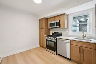 43 Edwards Ct, Bayonne, NJ 07002 - Photo 15