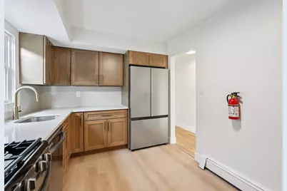 43 Edwards Ct, Bayonne, NJ 07002 - Photo 13