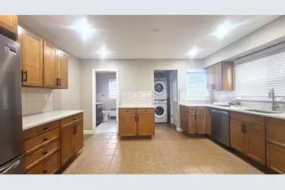 736 3rd St #1st floor, Secaucus, NJ 07094 - Photo 7