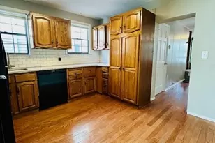 34 W 41st St, Bayonne, NJ 07002 - Photo 5