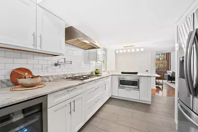 83 Montgomery St #201, Jersey City, NJ 07302 - Photo 19