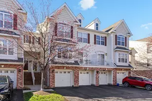 22 Marina Dr, Bayonne, NJ 07002 - Photo 37
