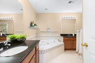22 Marina Dr, Bayonne, NJ 07002 - Photo 17