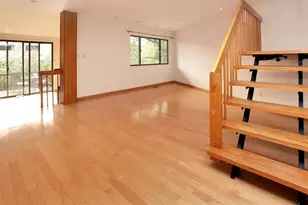 570 Sanderling Ct, Secaucus, NJ 07094 - Photo 13