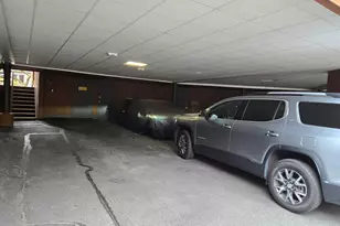 570 Sanderling Ct, Secaucus, NJ 07094 - Photo 3