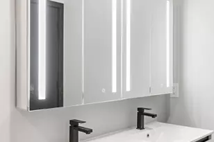 132 Mallory Ave, Jersey City, NJ 07304 - Photo 19