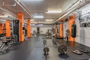 10 Huron Ave, Jersey City, NJ 07306 - Photo 23