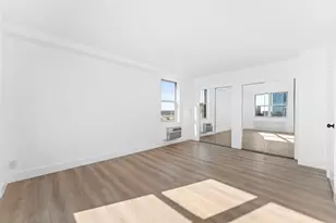 10 Huron Ave, Jersey City, NJ 07306 - Photo 13