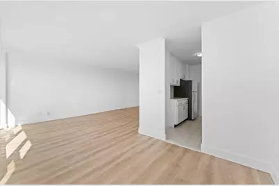 10 Huron Ave #17F, Jersey City, NJ 07306 - Photo 7