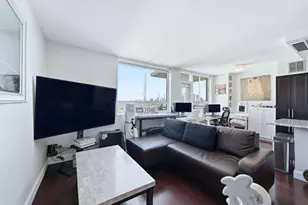 100 Manhattan Ave, Union City, NJ 07087 - Photo 5