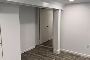 290 Paterson Plank Rd, Jersey City, NJ 07307 - Photo 11