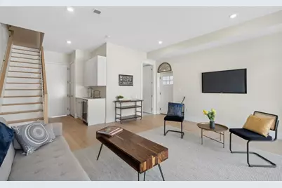 220 Freeman Ave, Jersey City, NJ 07306 - Photo 7