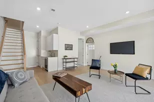 220 Freeman Ave, Jersey City, NJ 07306 - Photo 7