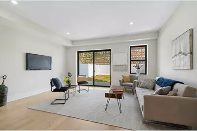 220 Freeman Ave, Jersey City, NJ 07306 - Photo 13