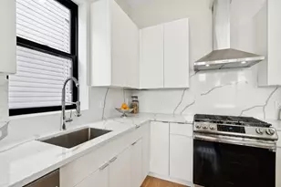 220 Freeman Ave, Jersey City, NJ 07306 - Photo 9