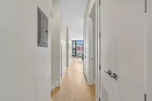 220 Freeman Ave, Jersey City, NJ 07306 - Photo 29