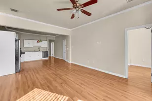 312 Monastery Pl, Union City, NJ 07087 - Photo 3