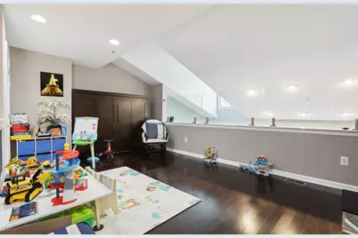 80 Lydia Dr #80, Guttenberg, NJ 07093 - Photo 15