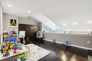 80 Lydia Dr, Guttenberg, NJ 07093 - Photo 15