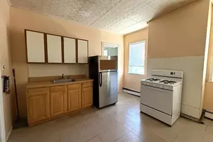 910-912 Broadway, Bayonne, NJ 07002 - Photo 5