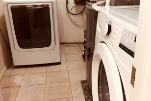 4 Green Valley Ct, Secaucus, NJ 07094 - Photo 9