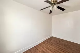 47 Columbia Ave, Jersey City, NJ 07307 - Photo 9