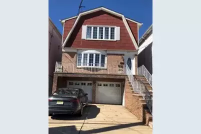 279 Avenue E #2, Bayonne, NJ 07002 - Photo 1