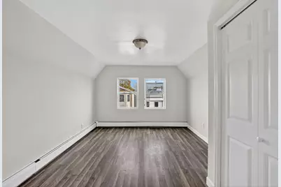 107 Brown Pl #3, Jersey City, NJ 07305 - Photo 9