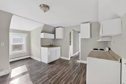 107 Brown Pl #3, Jersey City, NJ 07305 - Photo 5