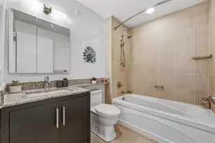 1 Shore Ln, Jersey City, NJ 07310 - Photo 15