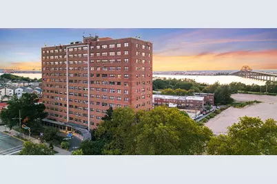 1225 Kennedy Blvd #9H, Bayonne, NJ 07002 - Photo 1