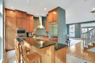 3 Regency Pl, Weehawken, NJ 07086 - Photo 7