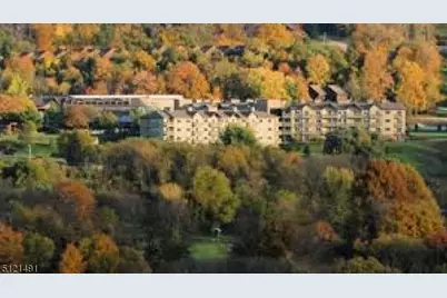 2 Chamonix Dr #213, Vernon, NJ 07462 - Photo 5