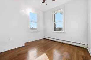 76 Bowers St, Jersey City, NJ 07307 - Photo 15