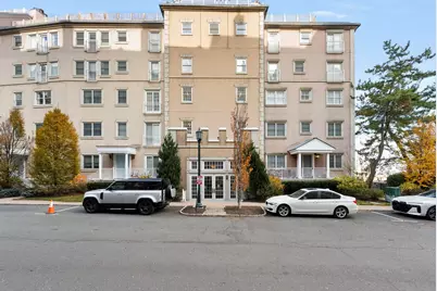 200 Shearwater Ct West #53, Jersey City, NJ 07305 - Photo 31