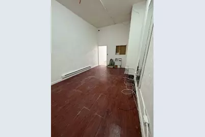 557 Broadway, Bayonne, NJ 07002 - Photo 9