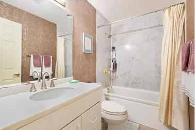207 Shearwater Ct West #55, Jersey City, NJ 07305 - Photo 13