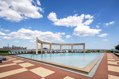 207 Shearwater Ct West #55, Jersey City, NJ 07305 - Photo 19