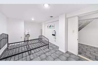 294 Ege Ave #G, Jersey City, NJ 07304 - Photo 9