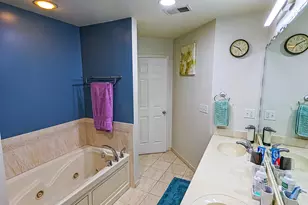 47 Mallard Pl, Secaucus, NJ 07094 - Photo 17