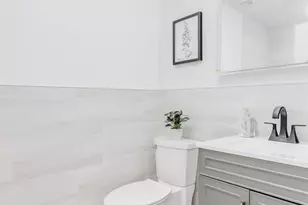 85 Myrtle Ave, Jersey City, NJ 07305 - Photo 13